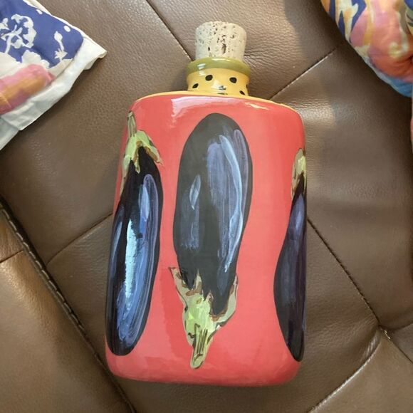 Droll Designs Eggplant/Carrot Collection Ceramic Olive Oil Jar with Cork - Picture 4 of 11